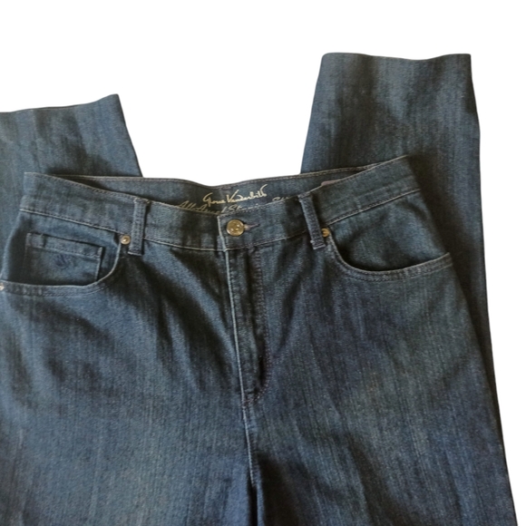 Gloria Vanderbilt Amanda Jeans with All-Around Slimming Effect - Picture 6 of 7